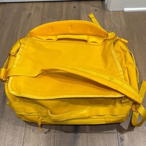 Baboon to The Moon Go Bag 40L